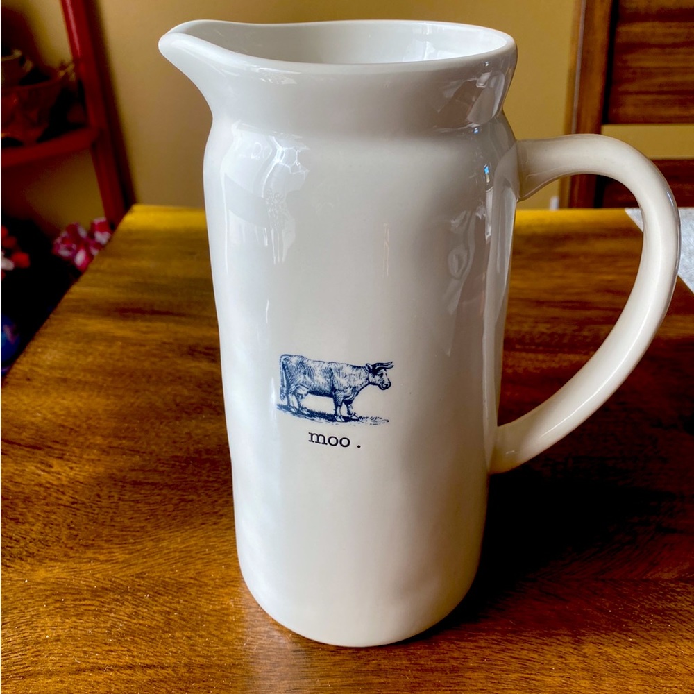 Retired Rae Dunn moo pitcher